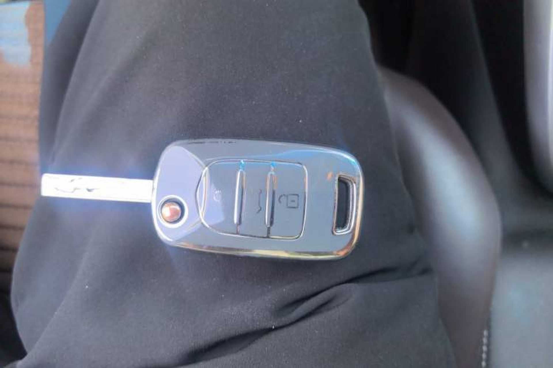 Used Baojun 510 2017 1.5L Automatic Fashion Model Vehicle Key