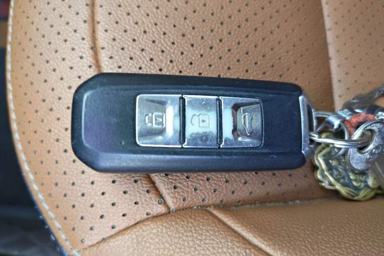 Used Baojun 510 2017 1.5L Manual Luxury Model Vehicle Key