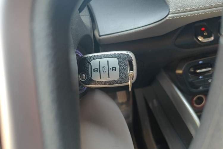 Used Baojun 510 2017 1.5L Manual Fashion Model Vehicle Key