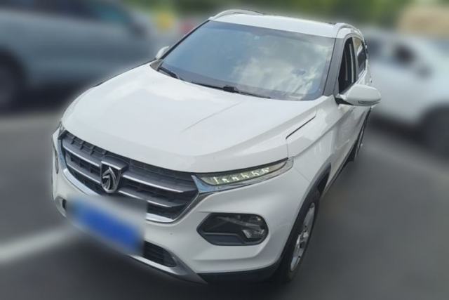 Used Baojun 510 2017 1.5L Manual Fashion Model