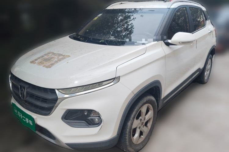 Baojun 510 2017 1.5L Manual Fashion Model usado Guazi used car, China used car export, Used car for sale, Used cars, Cheapest cars for sale