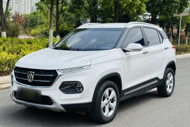 Used Baojun 510 2017 1.5L Manual Fashion Model