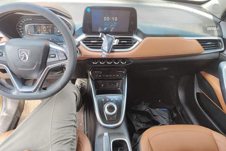 Used Baojun 510 2017 1.5L Automatic Luxury Model Audio And AC Panel