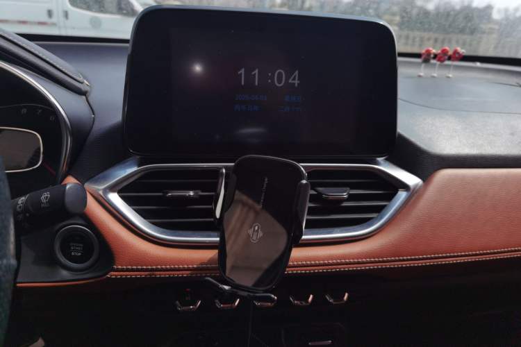 Used Baojun 510 2017 1.5L Manual Luxury Model Audio And AC Panel