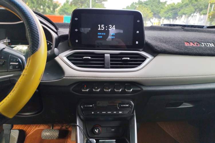 Used Baojun 510 2017 1.5L Automatic Fashion Model Audio And AC Panel