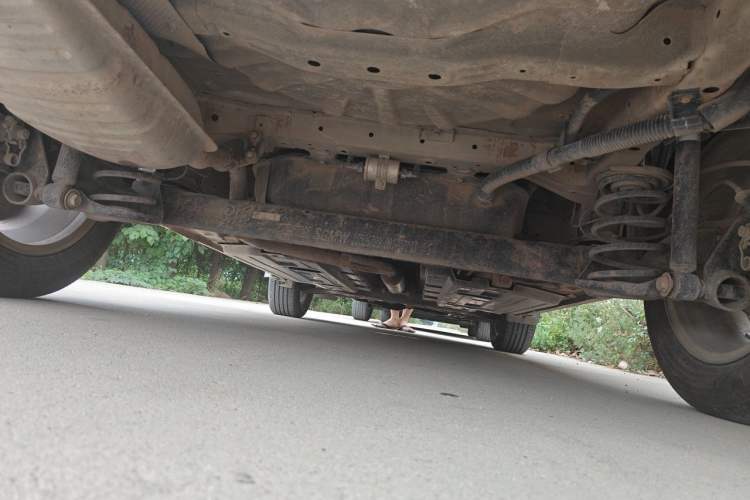 Used Baojun 510 2017 1.5L manual Comfort trim Chassis Rear