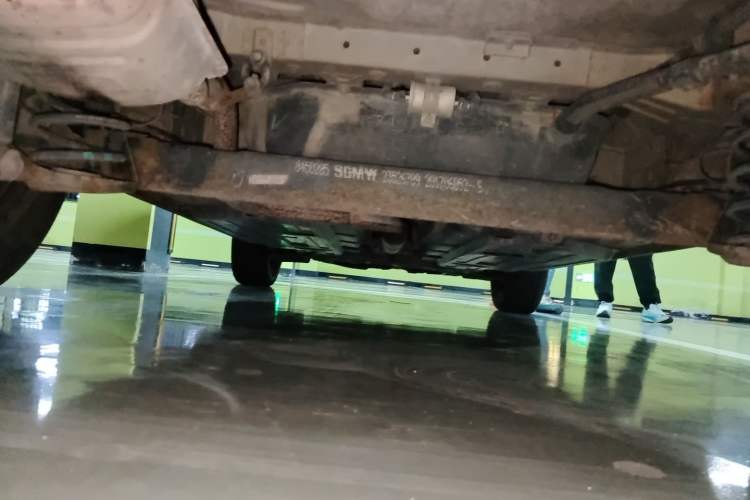 Used Baojun 510 2017 1.5L manual Comfort trim Chassis Rear