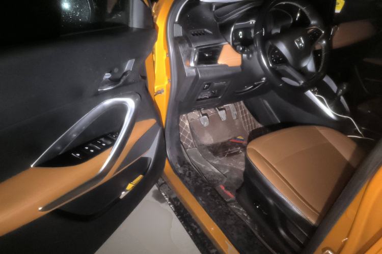 Used Baojun 510 2017 1.5L Manual Luxury Model Driver Seat
