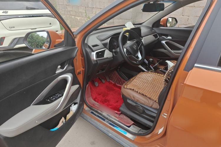Used Baojun 510 2017 1.5L manual Comfort trim Driver Seat