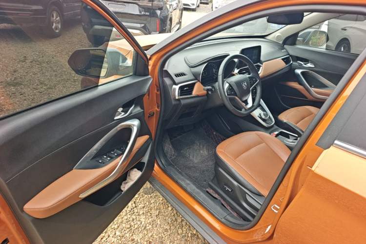 Used Baojun 510 2017 1.5L Automatic Luxury Model Driver Seat