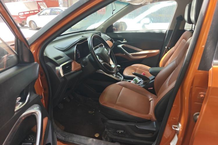 Used Baojun 510 2017 1.5L Manual Luxury Model Driver Seat