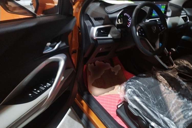 Used Baojun 510 2017 1.5L Manual Fashion Model Driver Seat