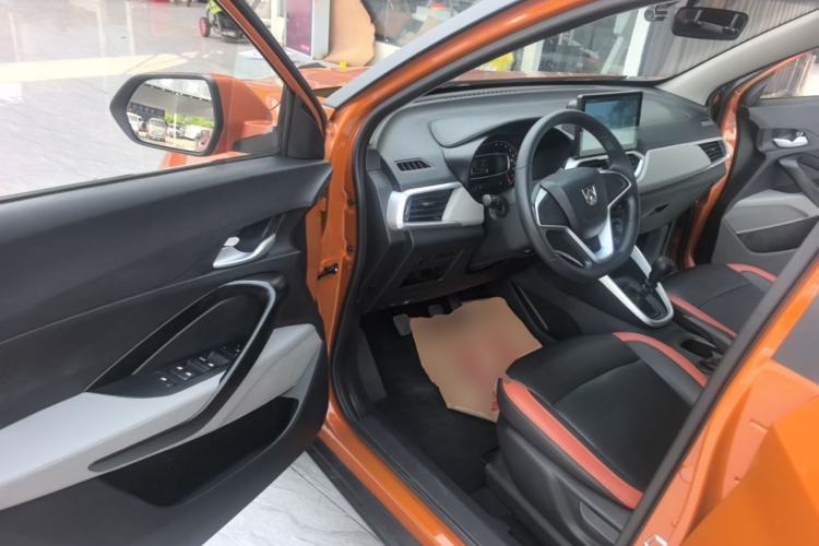 Used Baojun 510 2017 1.5L manual Comfort trim Driver Seat