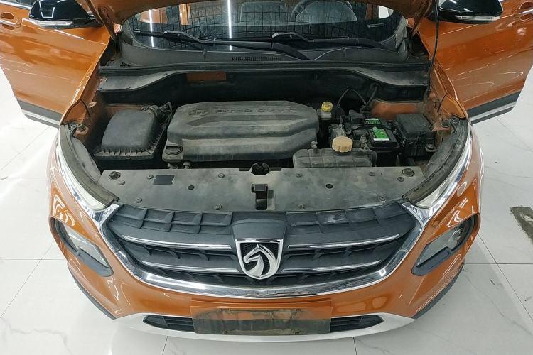 Used Baojun 510 2017 1.5L Manual Luxury Model Engine Bay