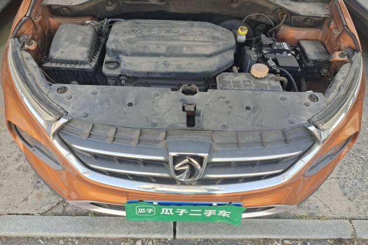 Used Baojun 510 2017 1.5L Manual Luxury Model Engine Bay