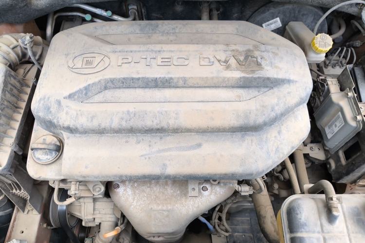 Used Baojun 510 2017 1.5L Manual Fashion Model Engine Bay