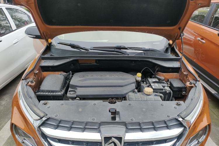 Used Baojun 510 2017 1.5L Manual Luxury Model Engine Bay