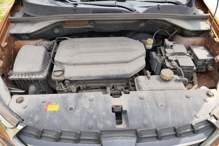 Used Baojun 510 2017 1.5L Manual Luxury Model Engine Bay