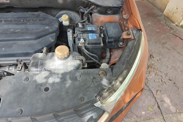 Used Baojun 510 2017 1.5L Manual Luxury Model Engine Bay Left