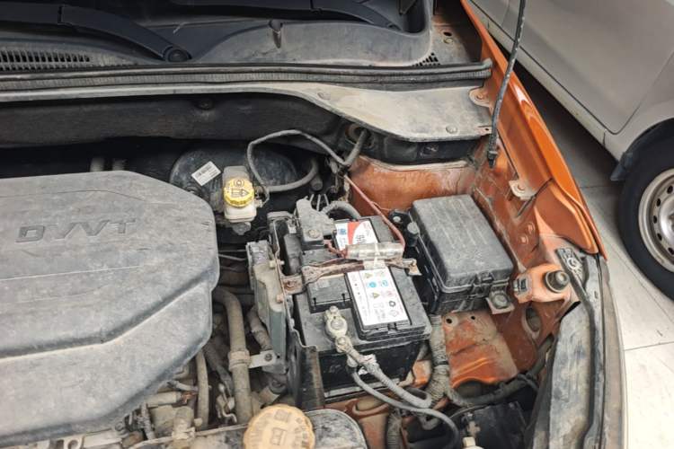 Used Baojun 510 2017 1.5L Manual Luxury Model Engine Bay Left