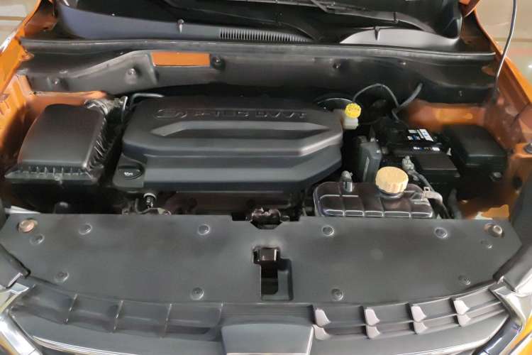 Used Baojun 510 2017 1.5L Manual Luxury Model Engine Bay