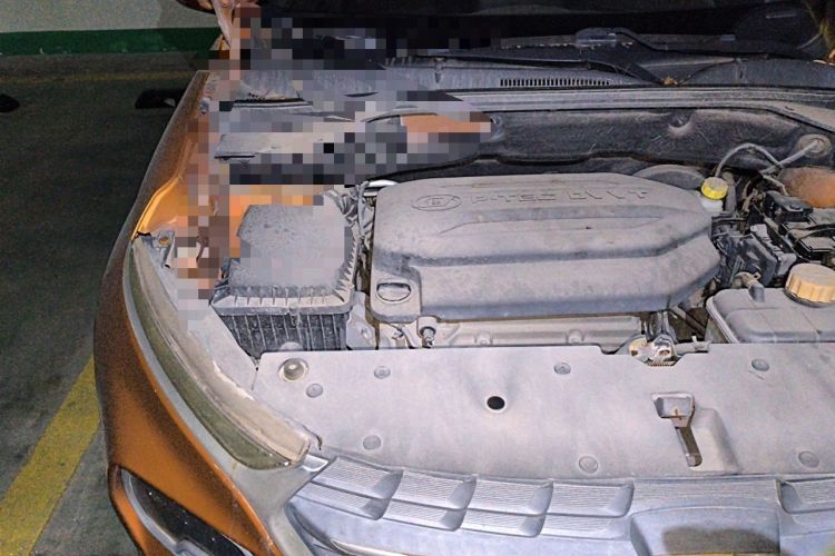 Used Baojun 510 2017 1.5L Automatic Fashion Model Engine Bay Right
