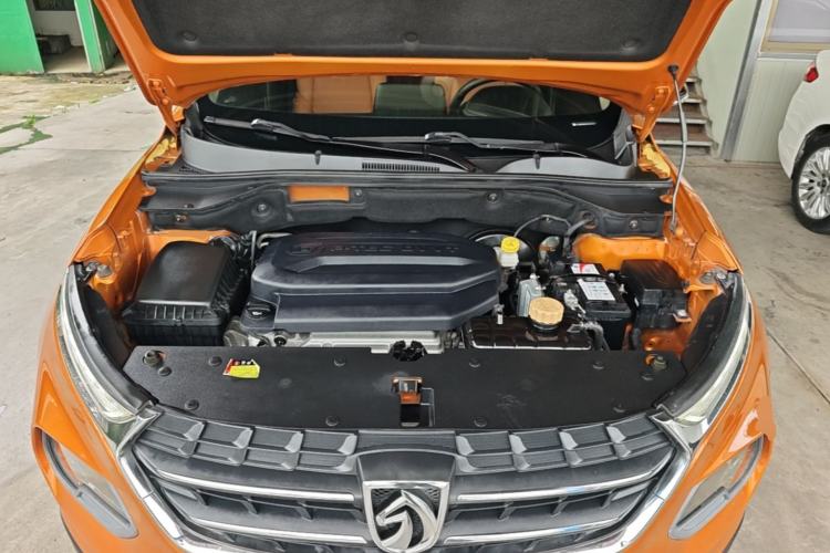 Used Baojun 510 2017 1.5L Manual Luxury Model Engine Bay