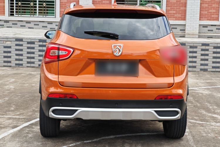 Used Baojun 510 2017 1.5L Manual Luxury Model Exterior 6