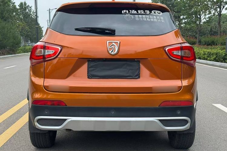 Used Baojun 510 2017 1.5L Manual Luxury Model Exterior 8