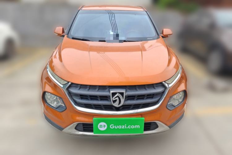 Used Baojun 510 2017 1.5L manual Comfort trim Front