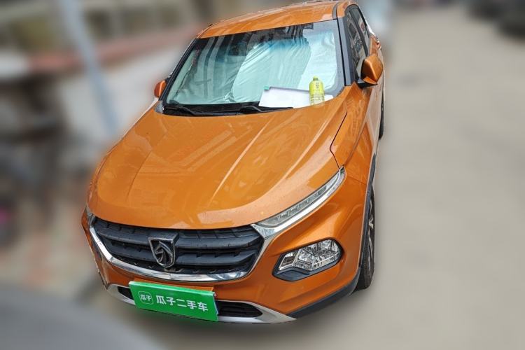 Used Baojun 510 2017 1.5L manual Comfort trim Front