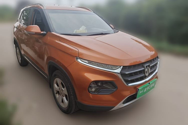 Used Baojun 510 2017 1.5L manual Comfort trim Front Right 45 Deg