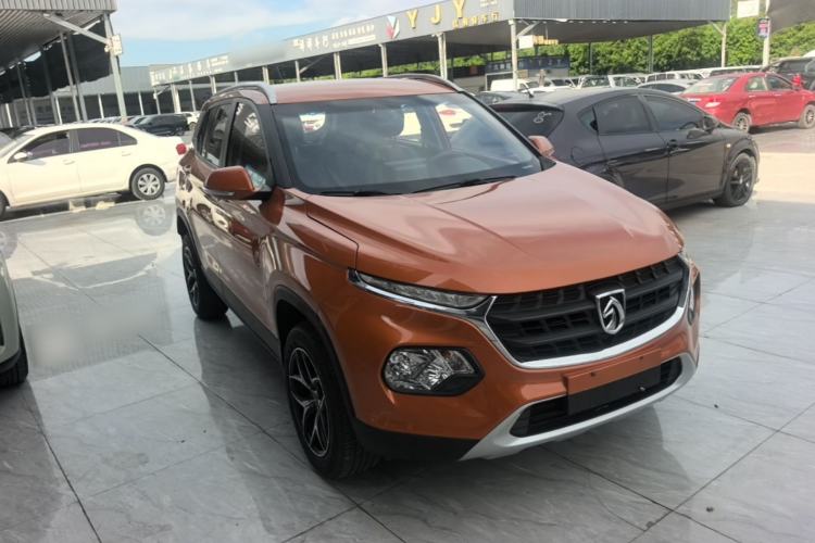 Used Baojun 510 2017 1.5L manual Comfort trim Front Right 45 Deg