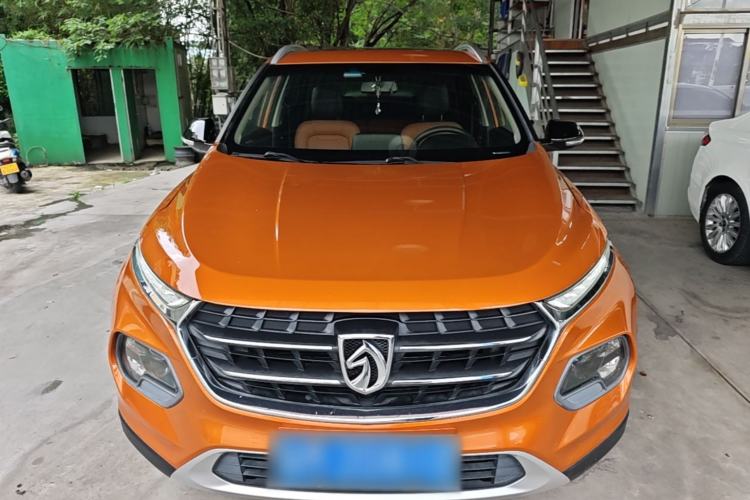 Used Baojun 510 2017 1.5L Manual Luxury Model Front