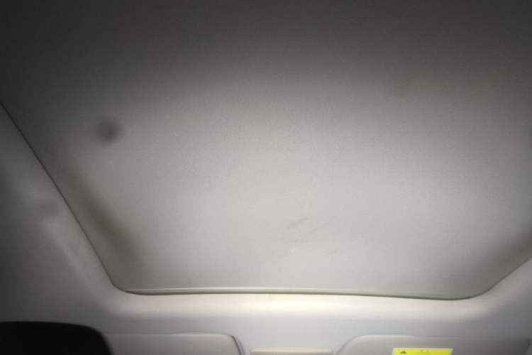 Used Baojun 510 2017 1.5L Manual Luxury Model Headliner