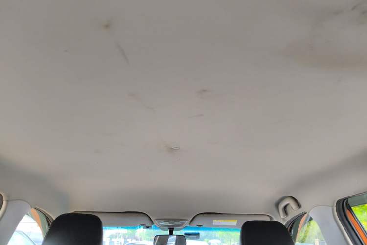 Used Baojun 510 2017 1.5L Manual Fashion Model Headliner