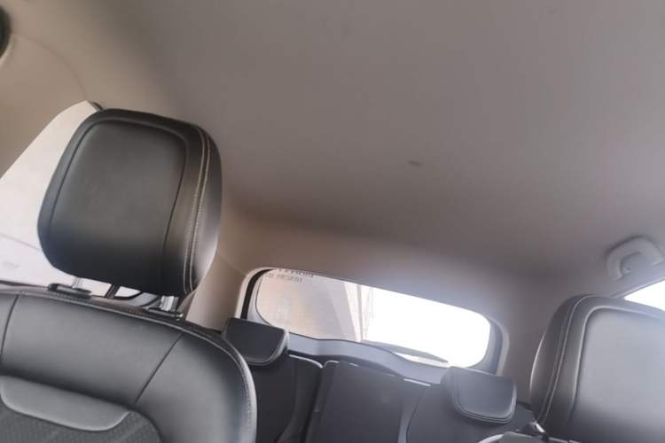 Used Baojun 510 2017 1.5L Manual Fashion Model Headliner
