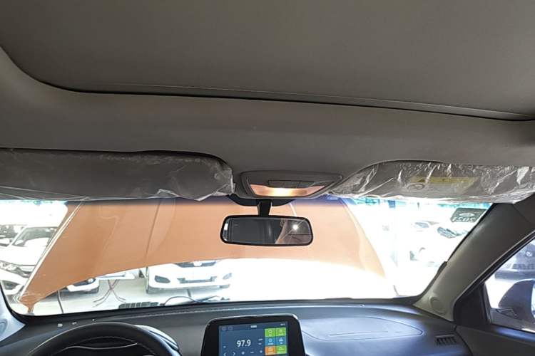 Used Baojun 510 2017 1.5L Manual Luxury Model Headliner