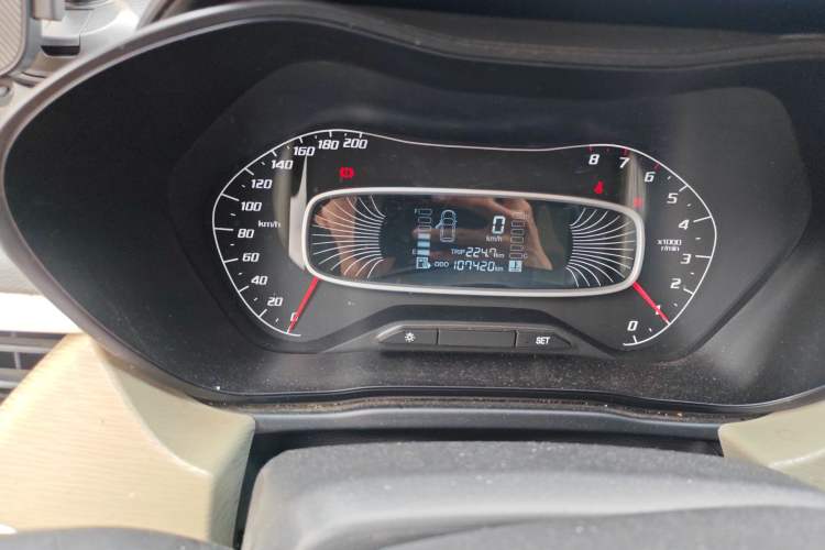 Used Baojun 510 2017 1.5L manual Comfort trim Instrument Cluster