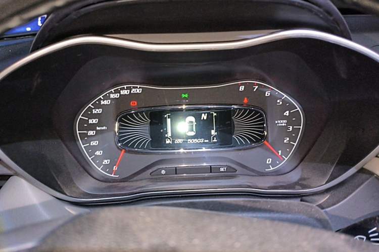 Used Baojun 510 2017 1.5L Automatic Fashion Model Instrument Cluster
