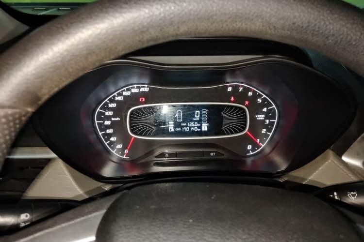 Used Baojun 510 2017 1.5L manual Comfort trim Instrument Cluster