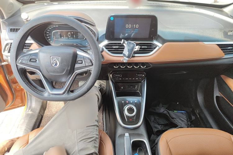 Used Baojun 510 2017 1.5L Automatic Luxury Model Interior 2