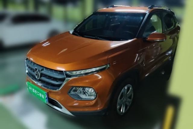 Used Baojun 510 2017 1.5L manual Comfort trim