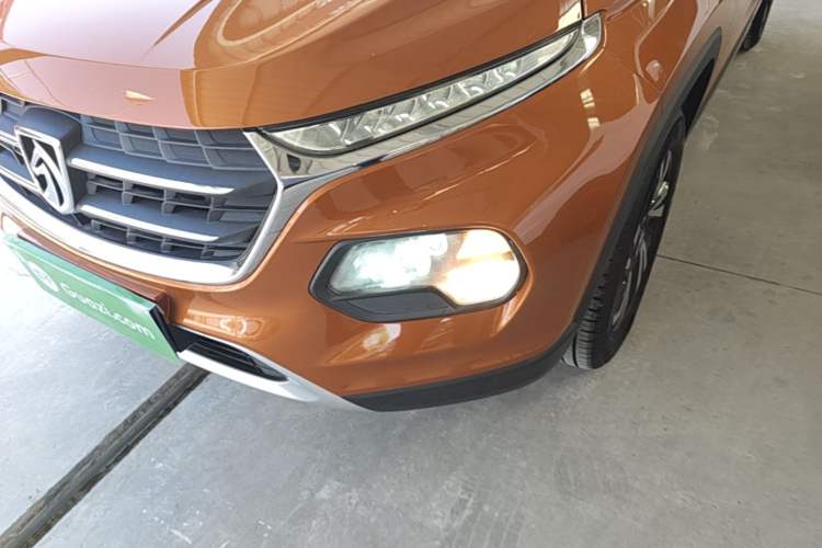 Used Baojun 510 2017 1.5L Manual Luxury Model Left Front Headlight