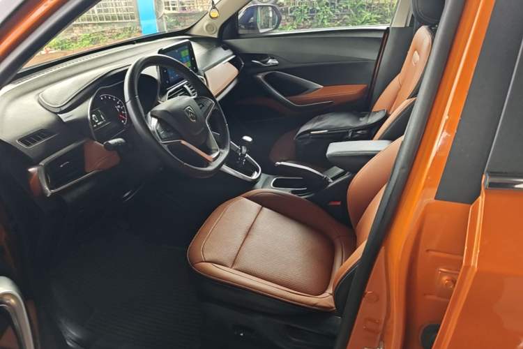 Used Baojun 510 2017 1.5L Manual Luxury Model Left Front Seat