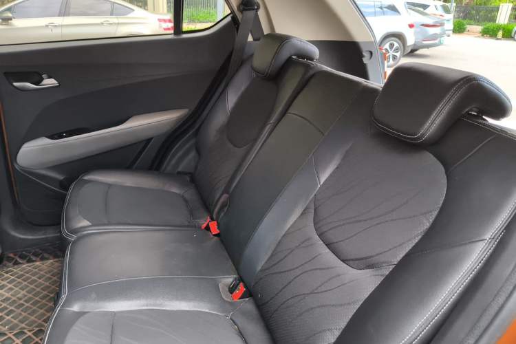 Used Baojun 510 2017 1.5L Manual Fashion Model Left Rear Seat