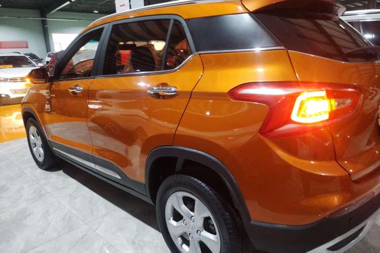 Used Baojun 510 2017 1.5L Manual Fashion Model Left Side