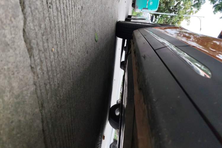 Used Baojun 510 2017 1.5L Automatic Fashion Model Left Side Sill