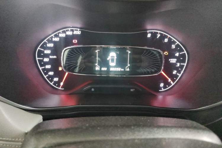 Used Baojun 510 2017 1.5L Manual Fashion Model Odometer Close Up