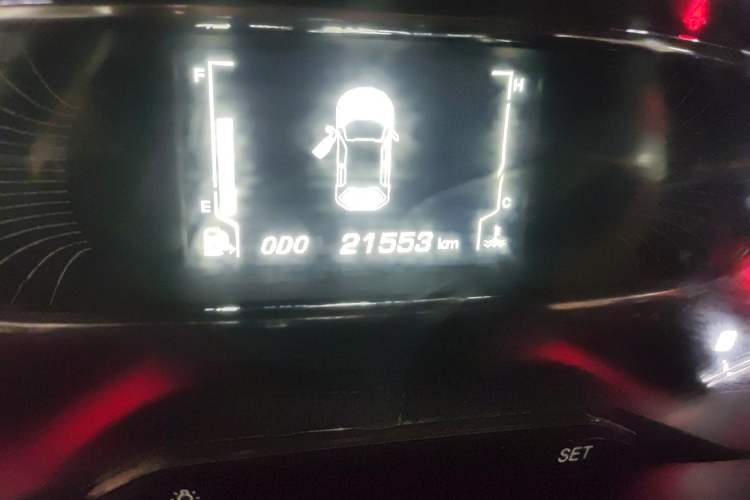 Used Baojun 510 2017 1.5L Manual Luxury Model Odometer Close Up